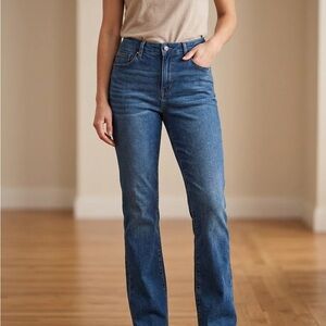 Nicole Miller Mid-Rise Straight Leg Jeans in Blue Denim